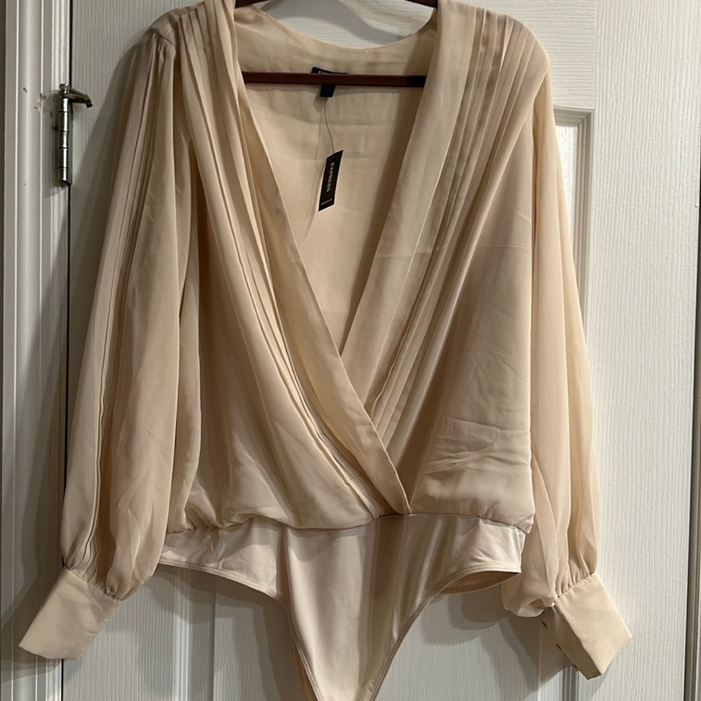 Express women’s business style top/bodysuit